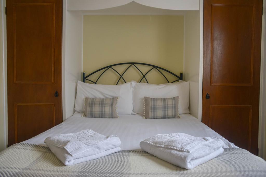 The Whitestonecliffe Inn Sutton  Стая снимка